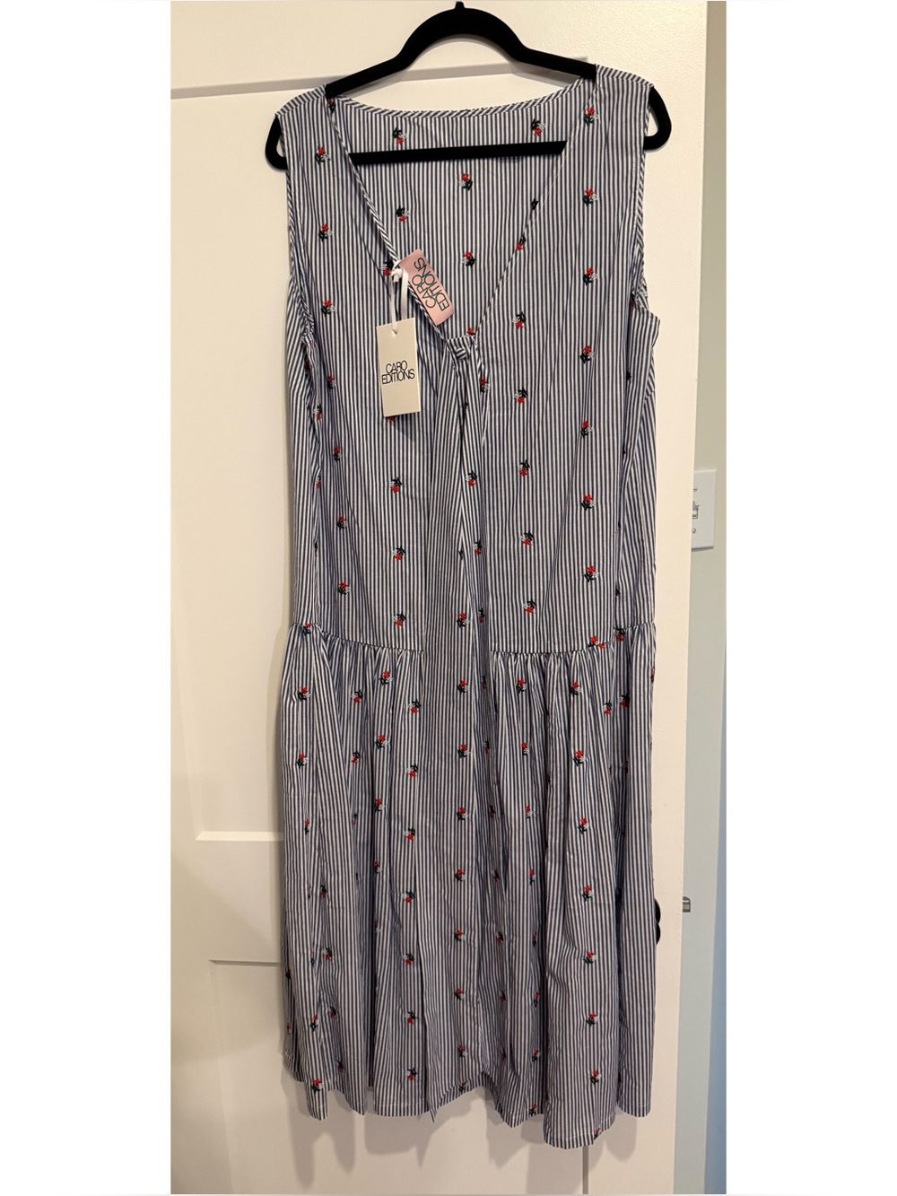 Caro Editions Sonya Dress - Blue White Stripe w. Flower - Picture 2 of 11